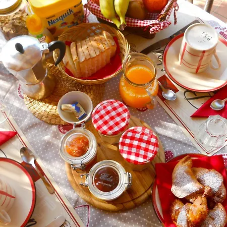 Rossociliegia Alojamento de Acomodação e Pequeno-almoço 3*