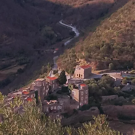 Rossociliegia 3* Colletta