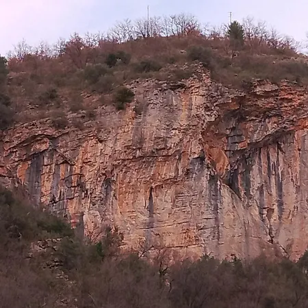Rossociliegia 3*